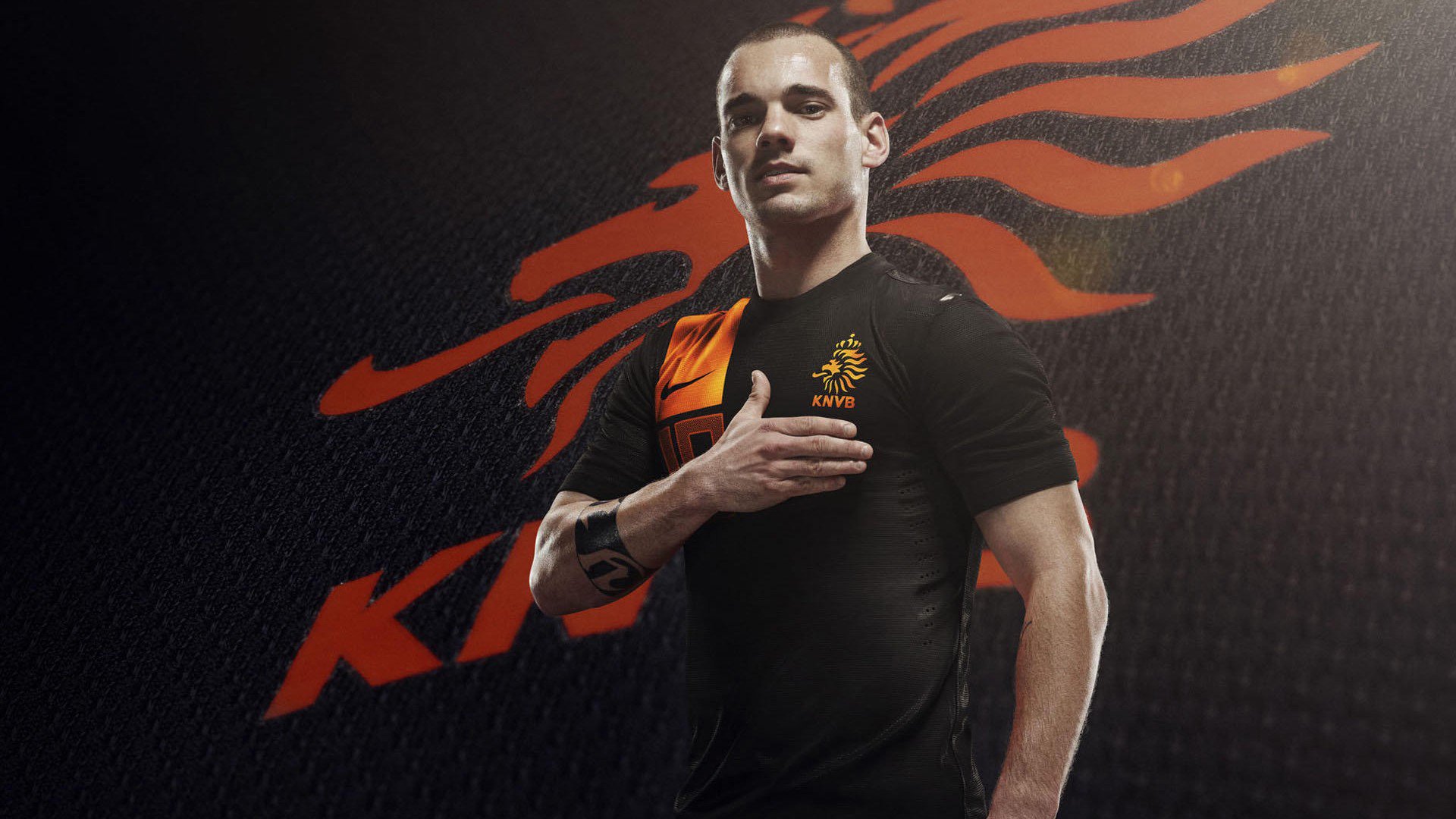 纳达尔关键破发点制胜 挺进法网半决赛